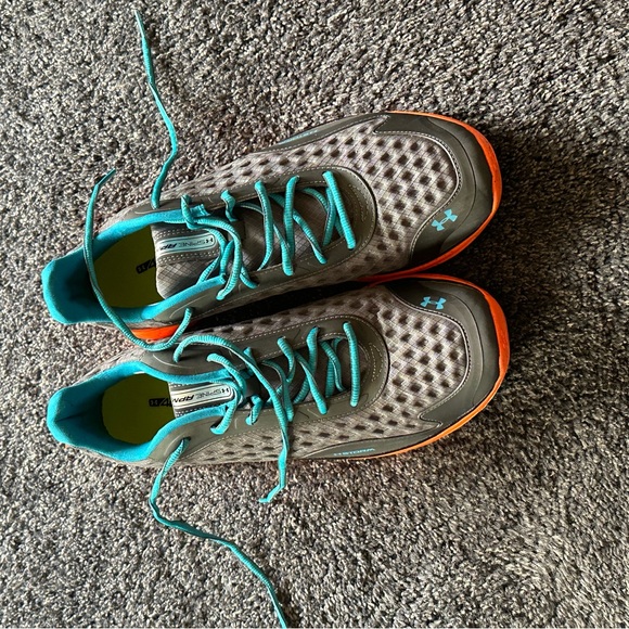 Under Armour storm sneakers - Picture 3 of 5